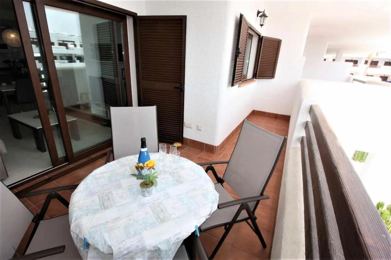 Casa Paraiso App Con Balcon Y Piscina Comunitaria Daire San Juan de los Terreros İspanya