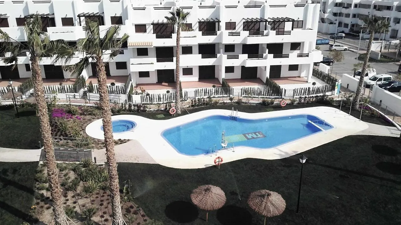 Casa Paraiso App Con Balcon Y Piscina Comunitaria Daire San Juan de los Terreros İspanya